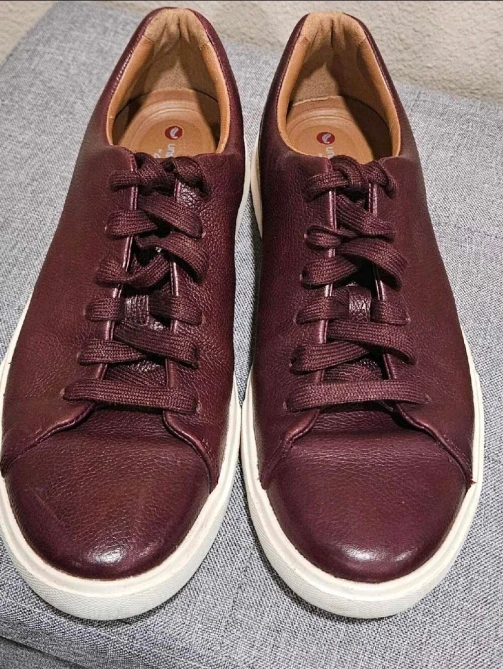 Clarks Un Costa Lace sneakers in ox-blood leather